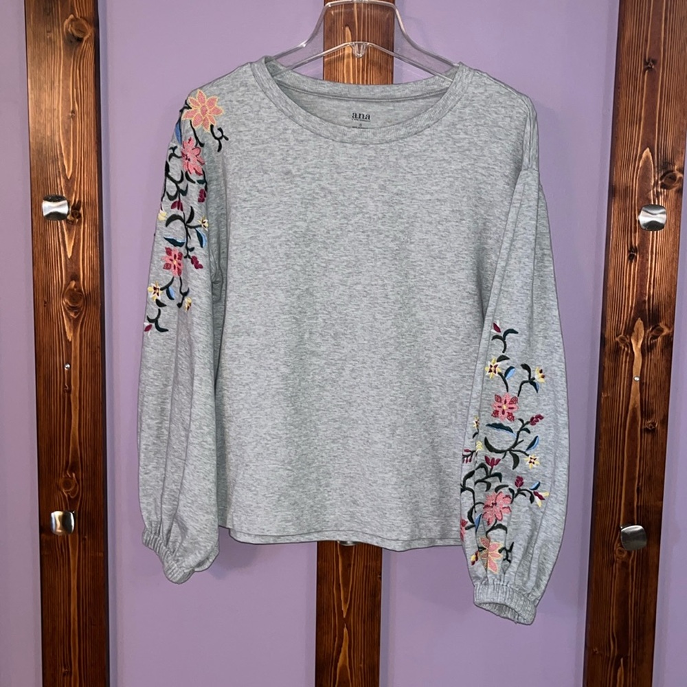 a. n. a. Embroidered oversized sweatshirt size small